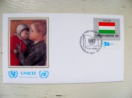 Cover From United Nations Flag Hungary FDC 1980 Unicef Women With Child - FDC