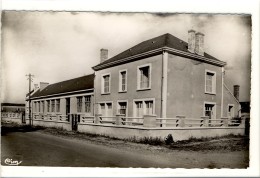 Carte Postale Saint Jouin De Marnes - Le Nouveau Groupe Scolaire - Saint Jouin De Marnes