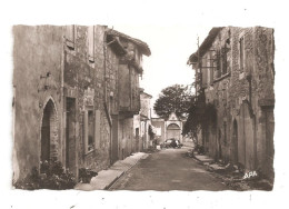 Lauzerte-Rue De L'Hospice-voiture Traction-(B.4029) - Lauzerte