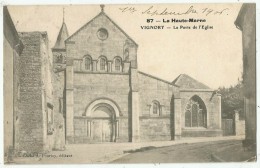 Vignory (52 . Haute-Marne) La Porte De L´Eglise - Vignory