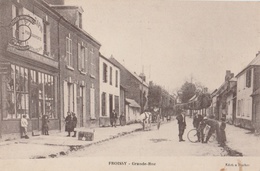 CPA Froissy Grande Rue - Animée - Froissy