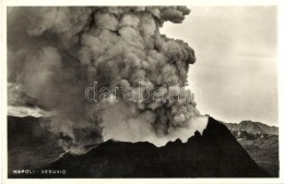 ** Naples, Napoli; Eruzione De Vesuvio / Eruption Of The Vesuvius  - 4 Old Postcards - Non Classificati