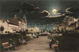 * T3 Arad, Kossuth Park, éjjel / Park, At Night (ázott Sarkak / Wet Corners) - Non Classés