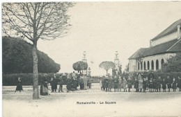CPA ROMAINVILLE LE SQUARE GROUPE D'ECOLIERS - Romainville