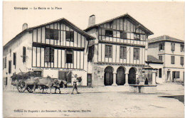 URRUGNE - La Mairie Et La Place  - Attelage Boeufs  (90561) - Urrugne