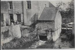 CPA Moulin à Eau Roue à Aube Circulé La MOTTE BEUVRON - Wassermühlen