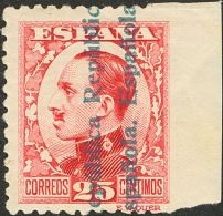 II REPUBLICA. Vaquer De Perfil. Sobrecarga República. 25 Cts Carmín. SIN DENTAR EL MARGEN DERECHO. MAGNIFI - Unused Stamps