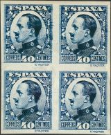 SIGLO XX. Alfonso XIII. Vaquer De Perfil. 40 Cts Azul, Bloque De Cuatro. SIN DENTAR Y PAPEL CON FILIGRANA. MAGNIFICO Y R - Unused Stamps