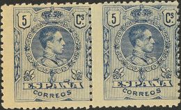 SIGLO XX. Alfonso XIII. Medallón. 5 Cts Azul Violáceo, Pareja. DENTADO 13 X 12½ Y SIN NUMERACION. M - Neufs