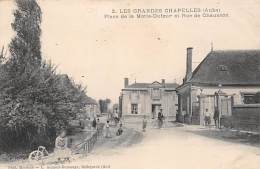 Les Grandes Chapelles        10     Place De La Motte-Dufour Et Rue De Chausson - Sonstige & Ohne Zuordnung