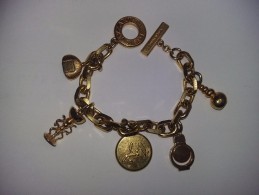 VINTAGE.BRACELET PARFUMEUR "LORIS AZZARO" - Armbänder