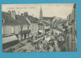 CPA - Métier Marchands Ambulants Jour De Marché Place Notre-Dame ETAMPES 91 - Etampes