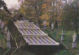 Chess - Petrovdvorets - The Chessboard Hill Cascade 1988 - Schaken