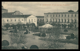 BADAJOZ - Paseo De San Francisco( Ed. La Luz Nº 8)  Carte Postale - Badajoz