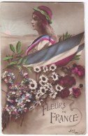 Delcampe - FLEUR  DE  FRANCE     -Femme Enveloppée Dans Un Drapeau. - Heimat