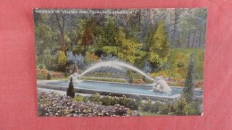 - New York> Saratoga Springs  Fountain In Village Park   Ref 2341 - Saratoga Springs