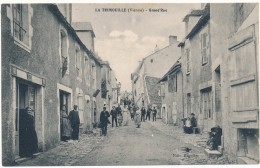 LA TRIMOUILLE - Grand'Rue - La Trimouille