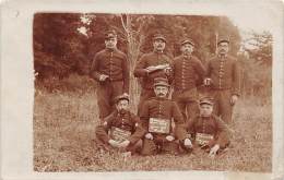 Mailly    10     Camp De Mailly .  Carte Photo.  Groupe De Militaires - Mailly-le-Camp