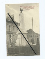 CPA Souple  -  Crecy En Ponthieu - Le Monument Aux Morts De La Grande Guerre - Crecy En Ponthieu