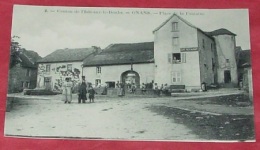 25 - Canton De L´isle Sur Le Doubs - Onans - Place De La Fontaine  : Café Restaurant :::: Animation ------ 380 - Isle Sur Le Doubs