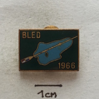 Badge / Pin ZN002752 - Rowing Yugoslavia Slovenia Bled World Championship 1966 - Remo