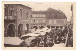 Fleurance    Un Jour De Foire - Ferias