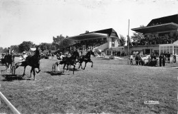 62-LE TOUQUET- LES COURSES HIPPIQUES - Le Touquet