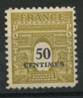 FRANCE - ARC DE TRIOMPHE - N° Yvert 704** - 1944-45 Triomfboog