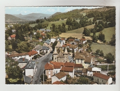 CPSM JUSSAC (Cantal) - Vue Aérienne Le Vieux Bourg - Jussac