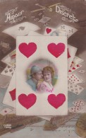 PHOTOMONTAGE : SOLDAT Et JEUNE FEMME Avec CARTES à JOUER / PLAYING CARDS - ANNÉE / YEAR ~ 1915 - '17 (v-008) - Playing Cards