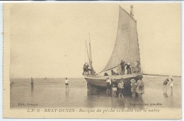 Bray-Dunes-Barque De Pêche échoué Sur Le Sable-(SÉPIA) - Bray-Dunes