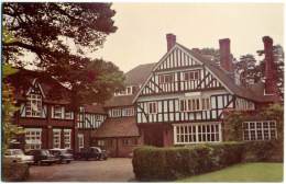 REGNO UNITO  LEICESTER  Beatrice Webb Hause  Car  Auto - Leicester