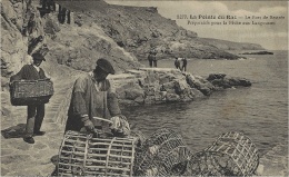 3277- La Pointe Du Raz - Le Port De Bestrée-préparatifs Pour La Pêche Aux Langoustes -ed. Villard - Plogoff