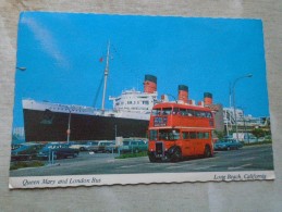 D140308 US  CA -  California - LONG BEACH  -THE  QUEEN MARY  - Steamer - London Bus - Long Beach