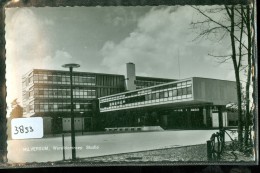 ANSICHTKAART * HILVERSUM * WERELDOMROEP STUDIO  (3853) - Hilversum