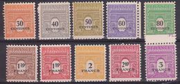 FRANCE 1945 Triumph Arch Paris YT 702 To 711 MNH** Luxe (10 Stamps) - 1944-45 Triumphbogen