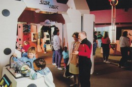 OMSI Science Museum Portland Oregon, Star Trek Theme Display C1990s/2000s Vintage Postcard - Portland