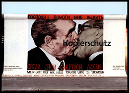 ÄLTERE POSTKARTE BERLIN DMITRI VRUBEL MEIN GOTT HILF MIR DIESE TÖDLICHE LIEBE ZU ÜBERLEBEN BRUDERKUSS HONECKER BRESCHNEW - Muro De Berlin