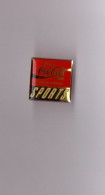 Pin's Coca Cola / Sports (non Signé)  2,2 Cm X 2,2 Cm - Coca-Cola