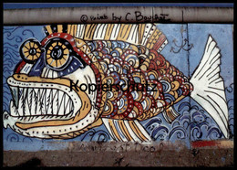 ÄLTERE POSTKARTE BERLINER MAUERBILDER GRAFFITI VON CHRISTOPHE BOUCHET BERLINER MAUER THE WALL LE MUR BERLIN Art Cpa AK - Muro Di Berlino