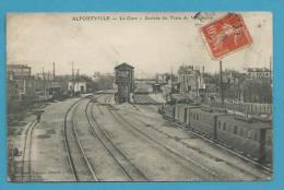 CPA - Chemin De Fer Arrivée D'un Train De Villeneuve ALFORTVILLE 94 - Alfortville