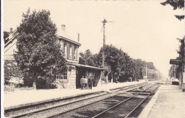 CARTE POSTALE     VAUMOISE 60  La Gare - Vaumoise