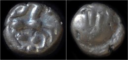 Celtic Remi Electrum Quarter Stater "aux Segments De Circles" - Keltische Münzen