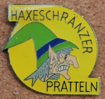 SORCIERE - HÄXESCHRÄMZER - PRATTELN - CHAPEAU - NEZ CROCHU -                     (13) - Personnes Célèbres