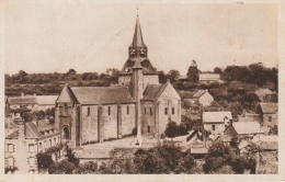 16 / 10 / 28  -  AMBRIÈRES - LE - GRAND  (53 )  -VUE  GÉNÉRALE  DE  L"ÉGLISE - Ambrieres Les Vallees