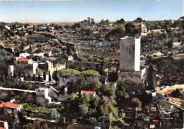 30-SOMMIERES- VUE DU CIEL , LA VIEILLE TOUR DU CHÂTEAU - Sommières