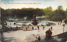 THE BETHESDA FOUNTAIN IN CENTRAL PARK, NEW YORK - Central Park