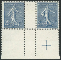 N°132 25c Bleu, Paire Avec Interpanneau Avec Croix De Repère - TB - Andere & Zonder Classificatie