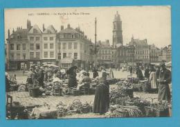 CPA 5457 - Marchands Ambulants Le Marché Place D´Armes CAMBRAI 59 - Cambrai