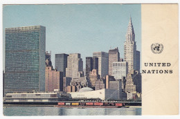 United Nations Headquarters Looking Across East River- New York City - (1966) - (N.Y.C.,- USA) - Autres Monuments, édifices